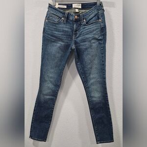 Universal Thread Mid Rise Curvy Skinny Jeans Women's Size 2/26 Regular NWT